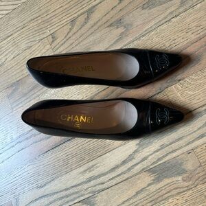 Chanel black pumps